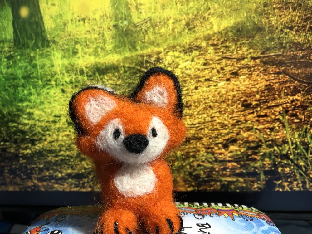 Needlefelted fox