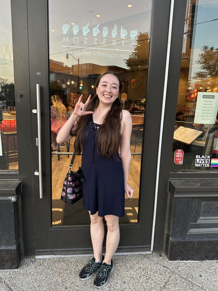 Lexi at Deaf-owned DC pizzeria Mozzeria